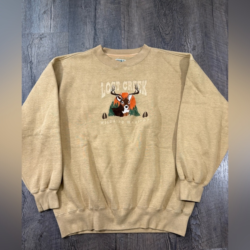 BRAIR CREEK 1990s Deer Lost Creek Wildlife Habitat
Nature Crewneck Sweatshirt